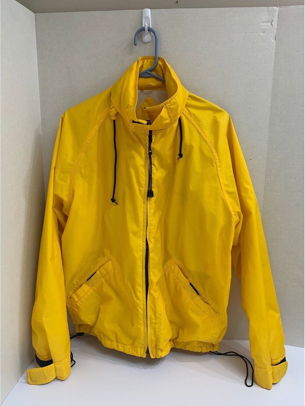 Vintage David Taylor Bright Yellow Windbreaker Jacket Size M